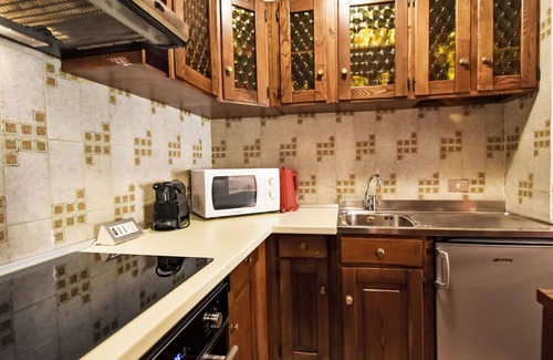 Madesimo Apartment | Cosy apartment for 4 people with WIFI, TV, balcony and pets allowed