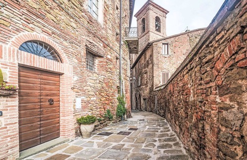 Panicale Apartment | Cosy apartment for 4 people with WIFI and TV