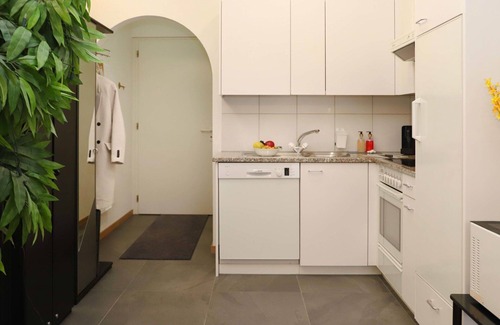 Champex-Lac Apartment | Cosy apartment for 4 people with WIFI, TV and balcony