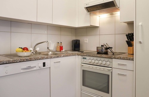 Champex-Lac Apartment | Cosy apartment for 4 people with WIFI, TV and balcony