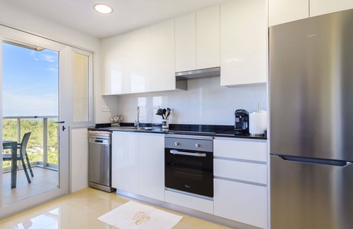Cabanes Apartment | Cosy apartment for 4 people with pool, WIFI, A/C, TV and terrace