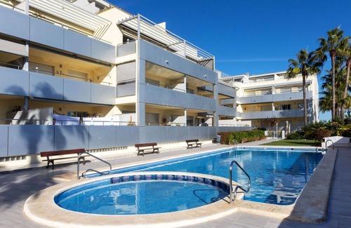 Vinaros Apartment | Cosy apartment for 4 people with pool, WIFI, A/C, terrace and pets allowed