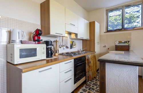 Trarego Viggiona Apartment | Cosy apartment for 4 people with WIFI, TV, patio and pets allowed