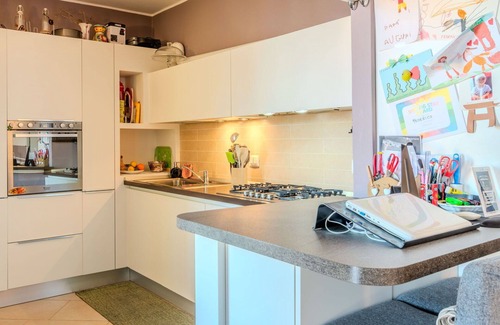 Lierna Apartment | Cosy apartment for 4 people with WIFI, A/C, TV and balcony