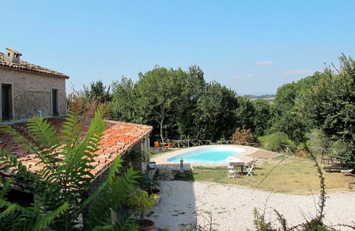 Granarola Apartment | Cosy apartment for 4 people with pool, WIFI, A/C, TV, patio, pets allowed and panoramic view