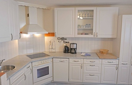 Weidach Apartment | Cosy apartment for 5 guests with WIFI, TV, terrace and pets allowed