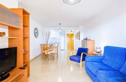 El Grau de Moncofa Apartment | Cosy apartment for 5 people with pool, WIFI, TV, terrace and pets allowed