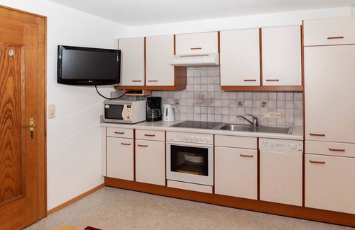 Kappl Apartment | Cosy apartment for 5 guests with WIFI, TV and terrace