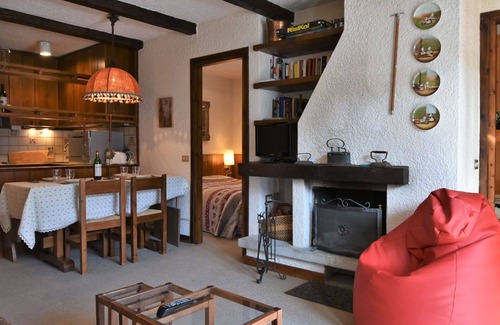 Madesimo Apartment | Cosy apartment for 5 people with WIFI, TV and terrace