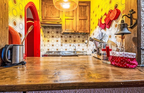 Madesimo Apartment | Cosy apartment for 5 people with WIFI, TV, terrace and pets allowed