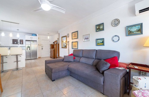 Aguadulce Apartment | Cosy apartment for 6 people with WIFI, A/C, TV, terrace and pets allowed