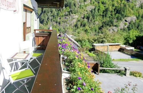 Sautens Apartment | Cosy apartment for 6 guests with WIFI, TV, terrace, pets allowed and parking