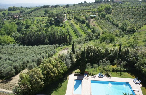 Montaione Apartment | Cosy apartment for 6 guests with pool, WIFI, A/C, TV and pets allowed, close to San Gimignano