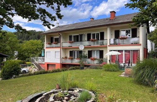 Goritschach Apartment | Cosy apartment for 6 people with WIFI, TV, balcony and pets allowed