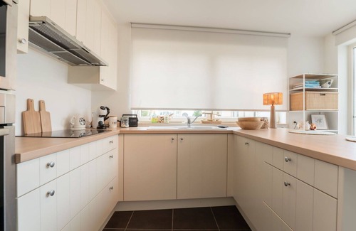 Duinbergen Apartment | Cosy apartment for 6 people with WIFI, TV and balcony