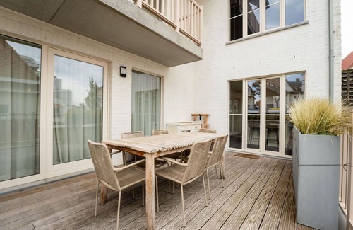 Duinbergen Apartment | Cosy apartment for 6 people with WIFI, TV and balcony