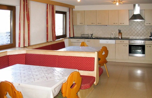 Hoarberg Apartment | Cosy apartment for 7 people with WIFI, TV and balcony