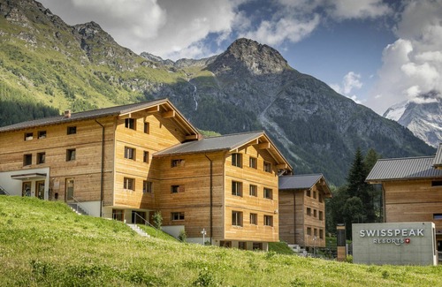 Zinal Apartment | Cosy apartment for 8 guests with WIFI, TV and pets allowed