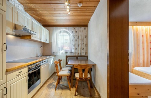 Soelden Apartment | Cosy apartment for 8 people with WIFI and TV