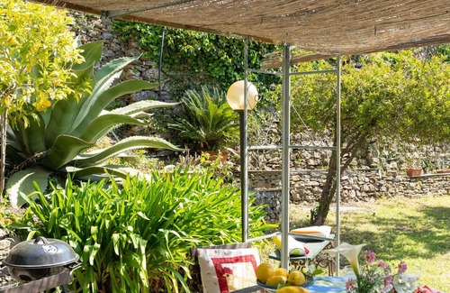 Prela Apartment | Cosy apartment for 9 guests with TV, patio and pets allowed