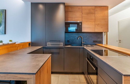 Annenheim Apartment | Cosy apartment for 3 people with WIFI, TV and terrace
