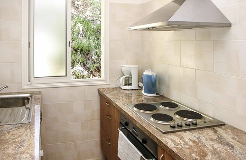 Partinello Apartment | Cosy apartment for 3 people with WIFI, A/C, TV, patio, pets allowed and panoramic view