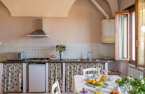 Boscomare Apartment | Cosy apartment for 8 guests with WIFI, TV, terrace and panoramic view