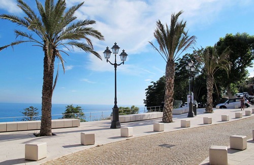 Latte Apartment | Cosy apartment for 4 guests with A/C, pool, WIFI, TV, terrace and pets allowed