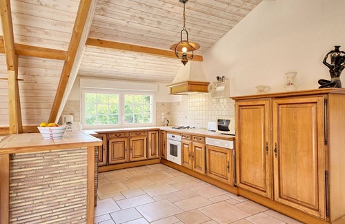 Piriac-sur-Mer Apartment | Cosy apartment for 4 people with WIFI, TV and balcony