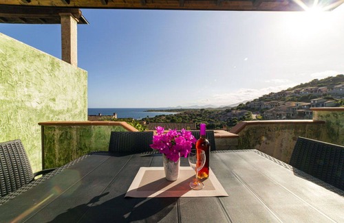 Villaputzu Villa | Cosy apartment in villa for 8 people with A/C and TV