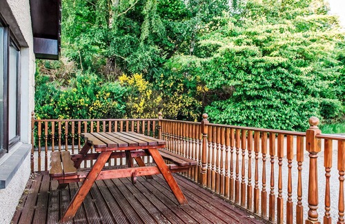 East Lewiston House | Cosy apartment in villa for 6 people with WIFI, TV, patio and panoramic view