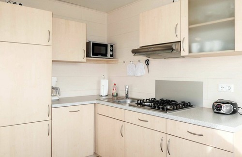 Bad Emstal House | Cosy apartment in villa for 5 guests with WIFI, pool, TV, terrace and pets allowed