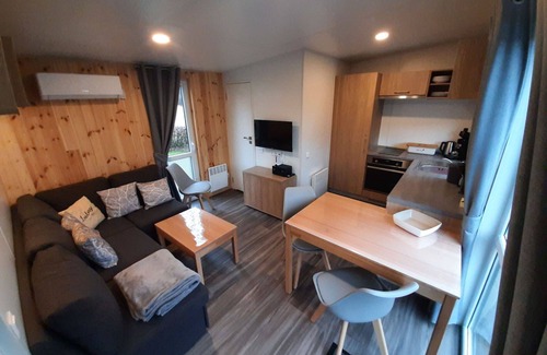 Wemding House | Cosy apartment in villa for 4 people with A/C, WIFI, TV and terrace
