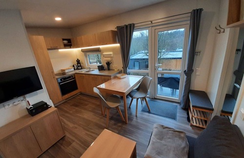 Wemding House | Cosy apartment in villa for 4 people with A/C, WIFI, TV and terrace