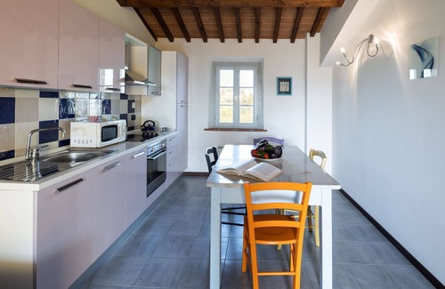 Larciano House | Cosy apartment in villa for 4 people with A/C, WIFI, pool and TV