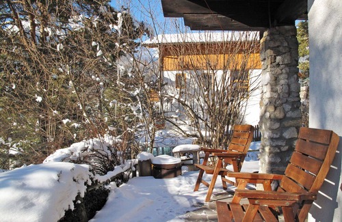 Imst House | Cosy apartment in villa for 8 guests with WIFI, TV, terrace, pets allowed and panoramic view