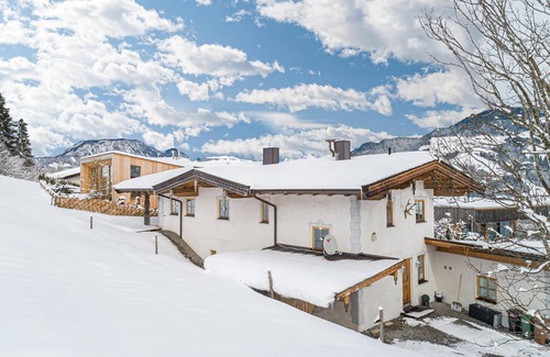 Hopfgarten im Brixental Apartment | Cosy apartment with garden in a quiet area