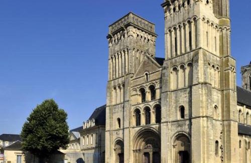 Saint-Jean Apartment | Cosy appartement neuf sur le port de plaisance de Caen