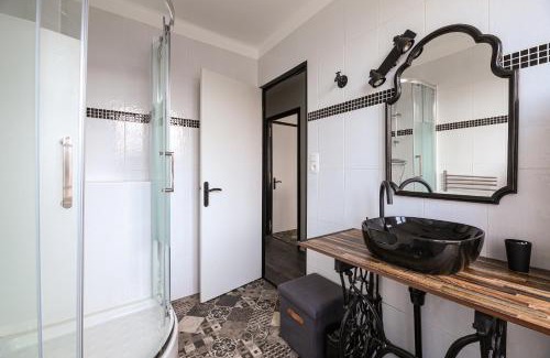 Saint-Jean Apartment | Cosy appartement neuf sur le port de plaisance de Caen