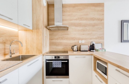 Montevrain Apartment | Cosy Appt with Terrace 5 min. DISNEYLAND