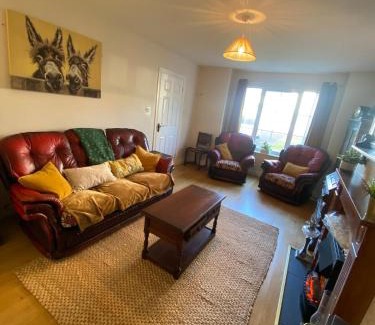Dunmurry House | Cosy Authentic Home