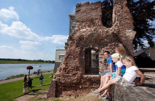 Arcen House | Cosy bungalow with microwave, in the middle of De Maasduinen