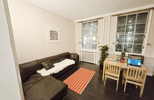 Regent's Park Apartment | Cosy Camden - 3 Bed Garden Flat for Families and Pets