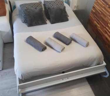 Arcueil Apartment | Cosy & Charming logement moderne proche Paris