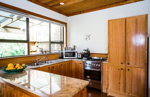 Kaeo Cottage | Cosy, chic family hideaway by the Takou River, near Kerikeri, Bay of Islands