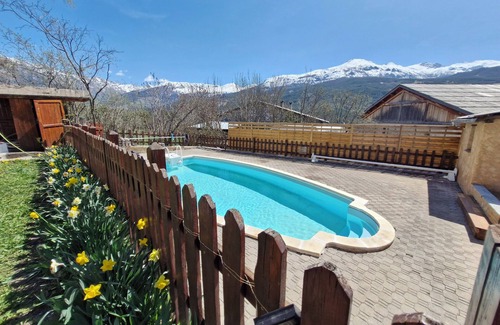 Faucon-de-Barcelonnette House | Cosy cottage with private spa and heated pool
