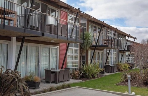 Frankton Apartment | Cosy & Comfortable Studio Marina 203a