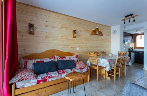Les Orres Apartment | Cosy Cottage 1800 - piscine, sauna, parking privée