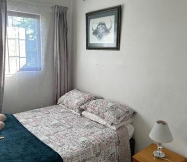 Westville Apartment | Cosy Cottage - All to Yourself!