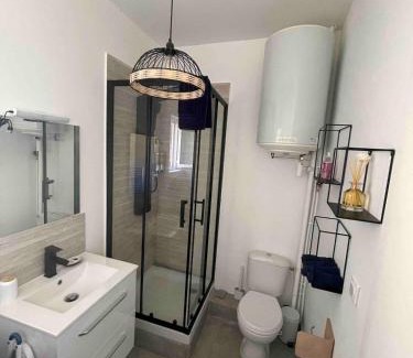 La Ciotat Apartment | Cosy cottage by Alice Bord 2 mer